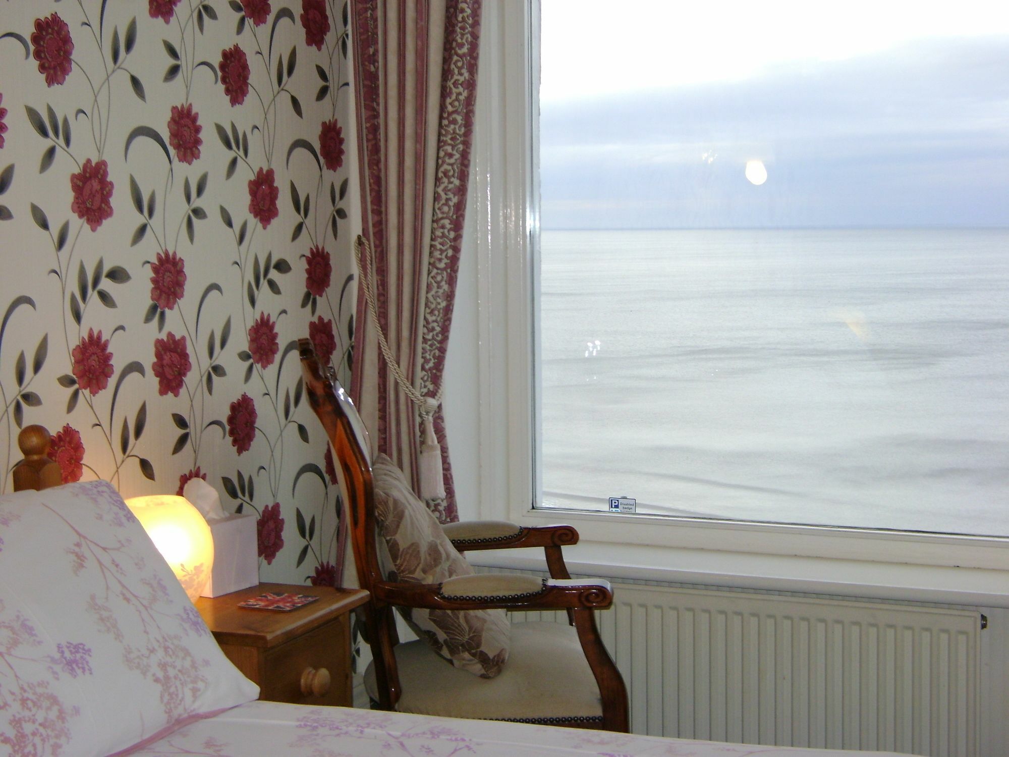 Hotel The Wharncliffe à Scarborough Extérieur photo